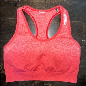• Gymshark Adapt Ombré Seamless Sports Bra